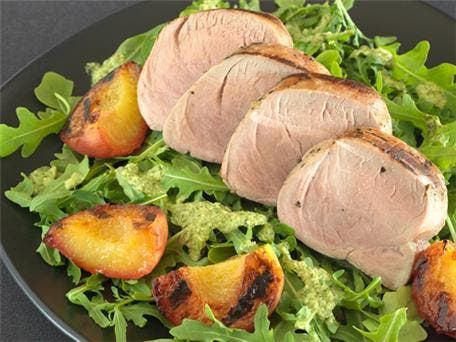 Low Calorie Meal: Grilled Pork and Peaches with Pine Nut Basil Vinaigrette