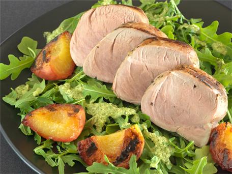 30LowCalMeals24 Low Calorie Meal: Grilled Pork and Peaches with Pine Nut Basil Vinaigrette