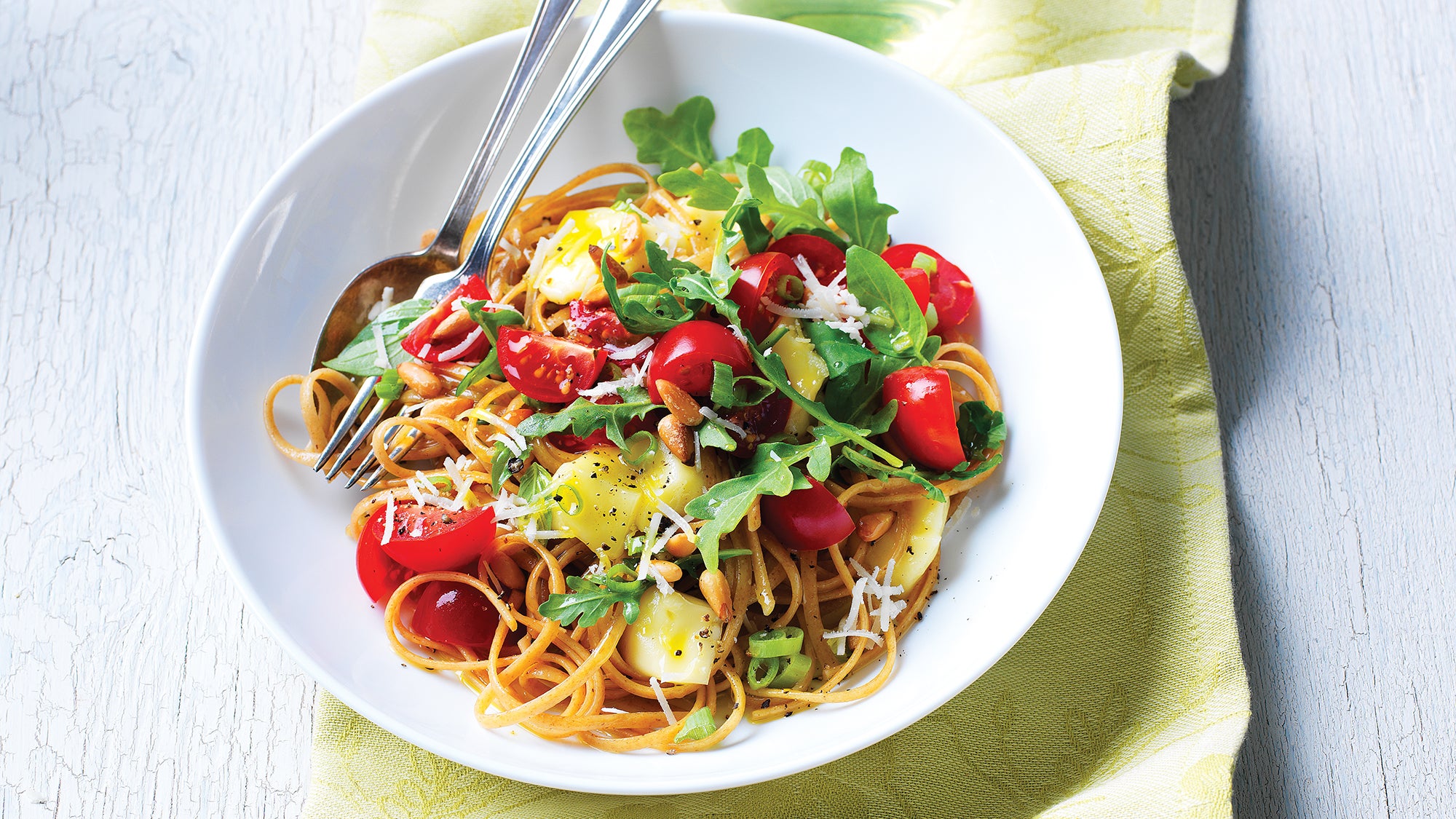 Linguine With Brie & Raw Tomato Sauce