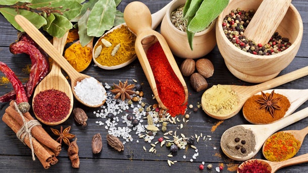 Spices_2_shutterstock_114095437