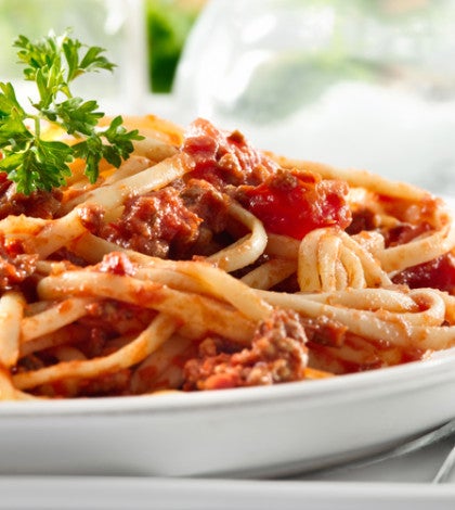 Linguine with Creamy Turkey Ragu image None