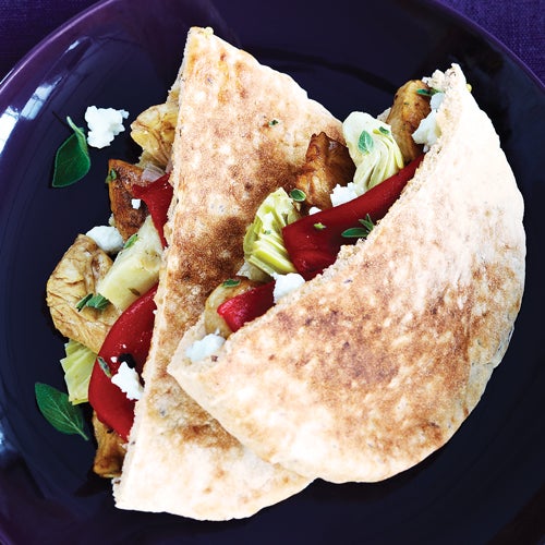 Mediterranean Chicken Pitas With Roasted Red Peppers