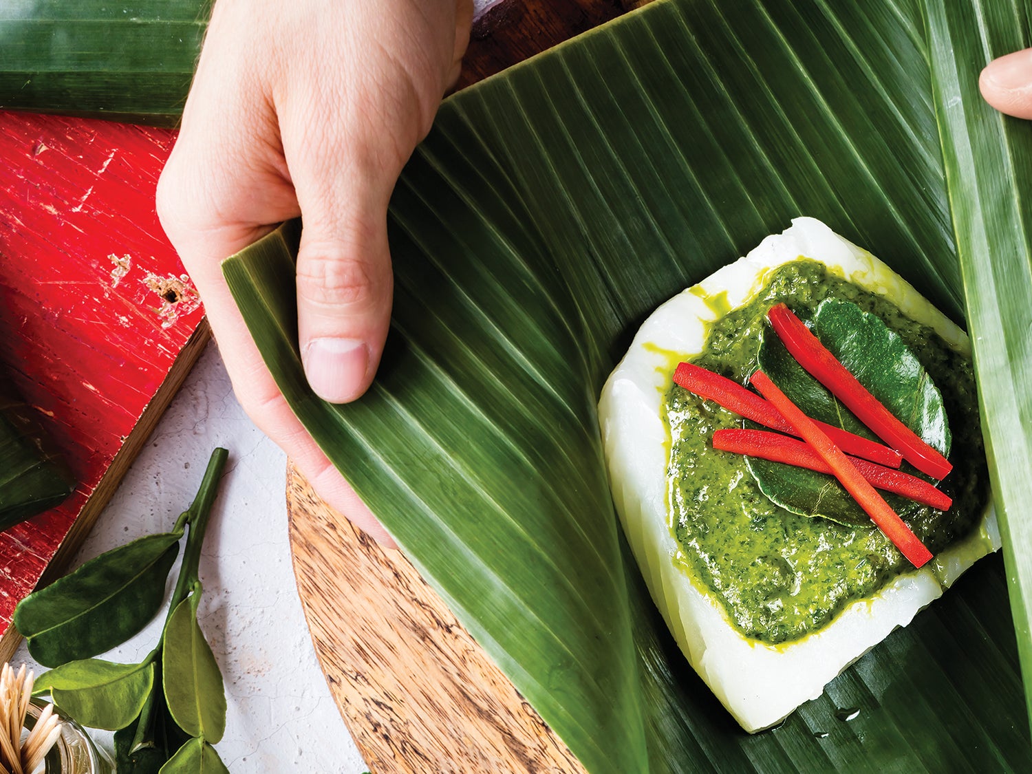 Banana Leaf–Wrapped Green Curry Fish