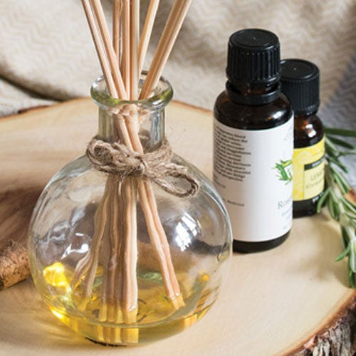 How to Make Your Own Scent Diffuser DIY Aromatherapy