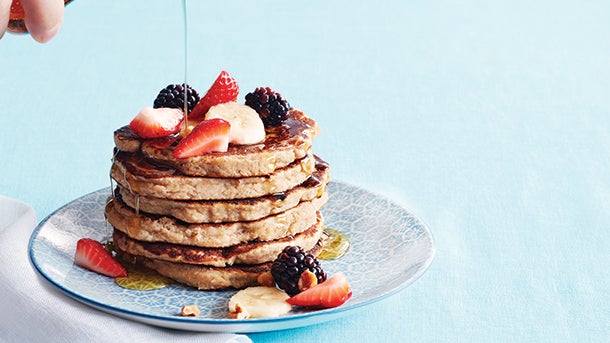 610Pancakes_Pour_001_Option
