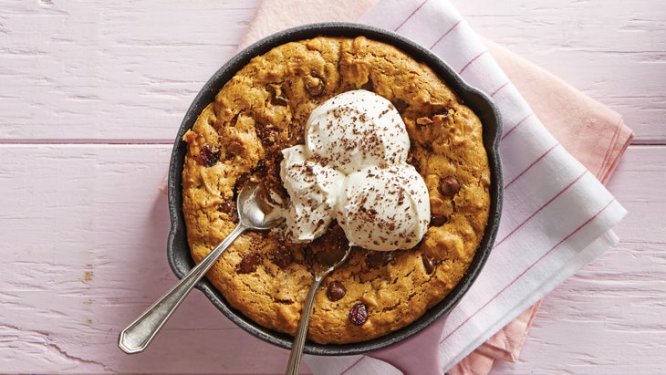 Flourless-Trail-Mix-Peanut-Buttter-Skillet-Cookie-75-web Flourless Trail Mix Peanut Butter Skillet Cookie recipe
