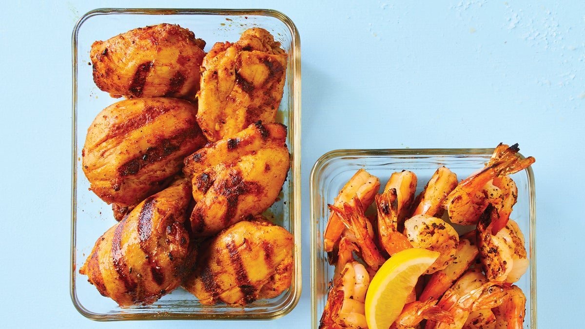 Make-Ahead Grilled Paprika Garlic Chicken - Clean Eating Magazine