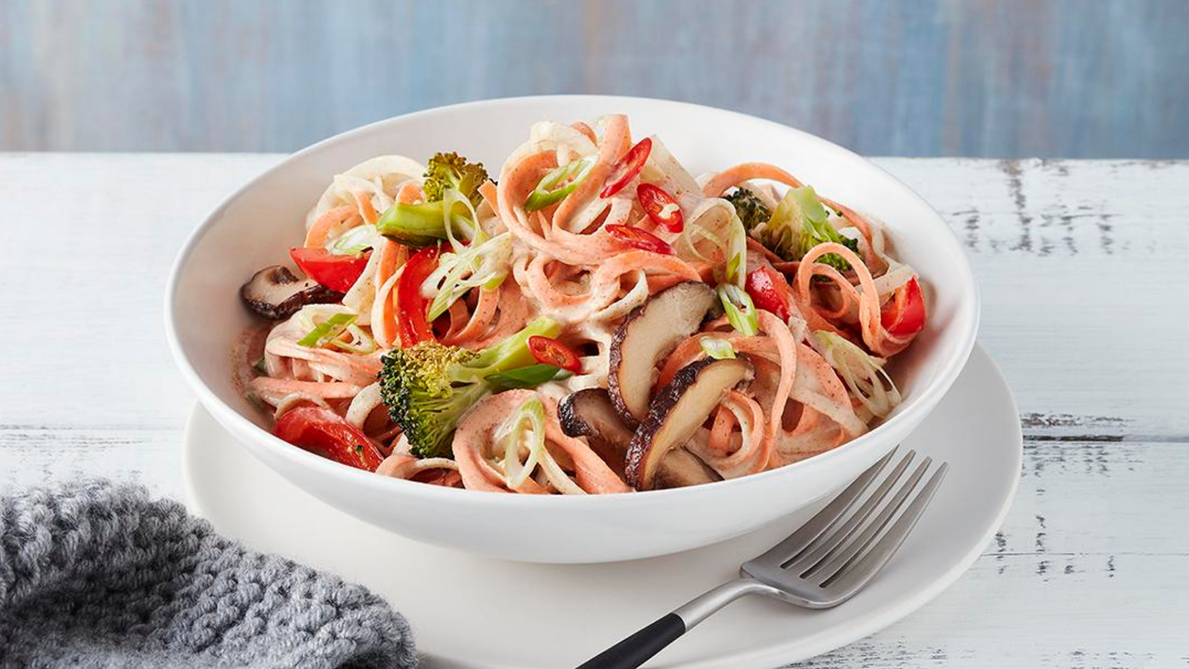 https://cdn.cleaneatingmag.com/wp-content/uploads/2019/01/CE84-Sesame-Turnip-Noodles-with-Broccoli-and-Mushrooms-WEB.png