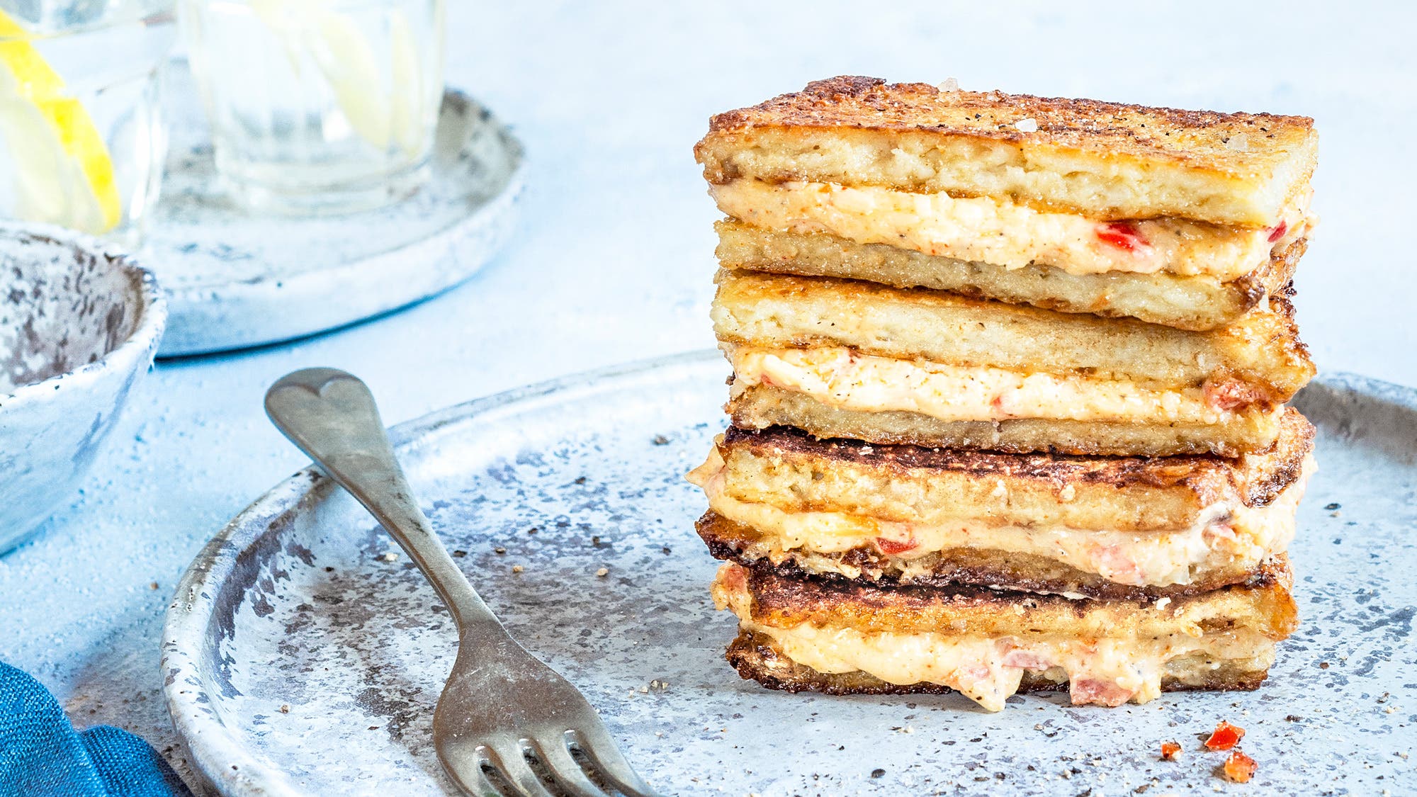 Updated Grilled Pimiento Cheese Sandwiches with Cauliflower 