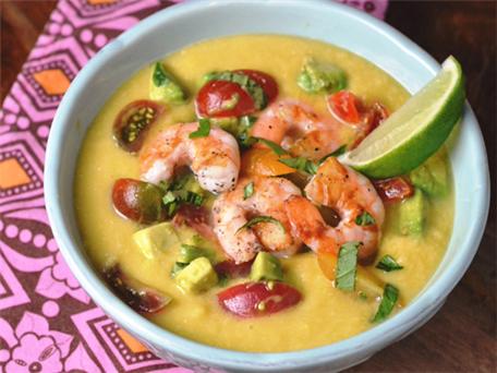 30LowCalMeals26 Low Calorie Meal: Chilled Corn Soup with Shrimp, Avocado and Tomato Relish
