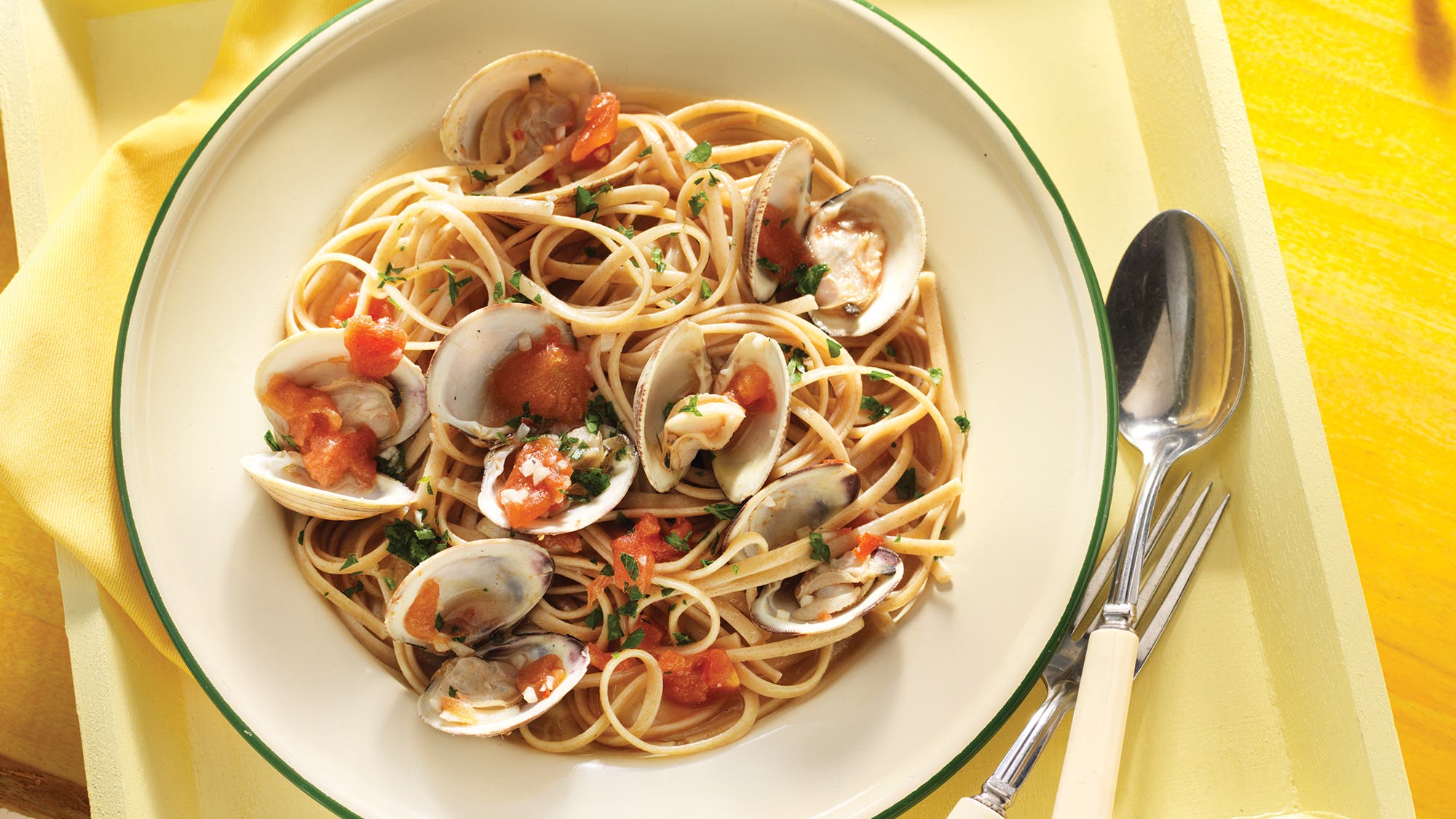 White Wine and Clam Linguine White Wine and Clam Linguine recipe