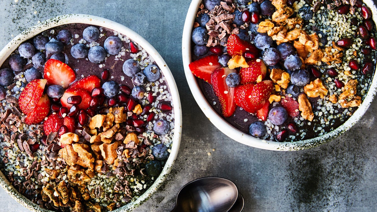 Superfood Smoothie Bowl Recipe