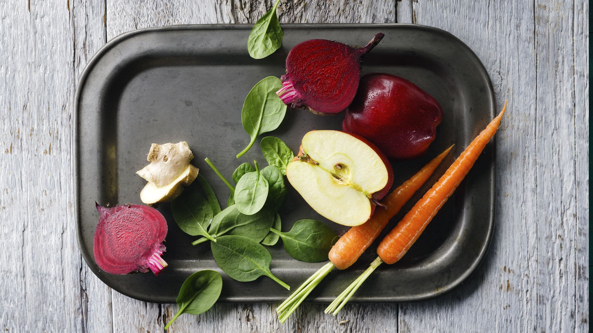Radiance-Boosting Juice recipe - Apples, carrots, beets, spinach, ginger