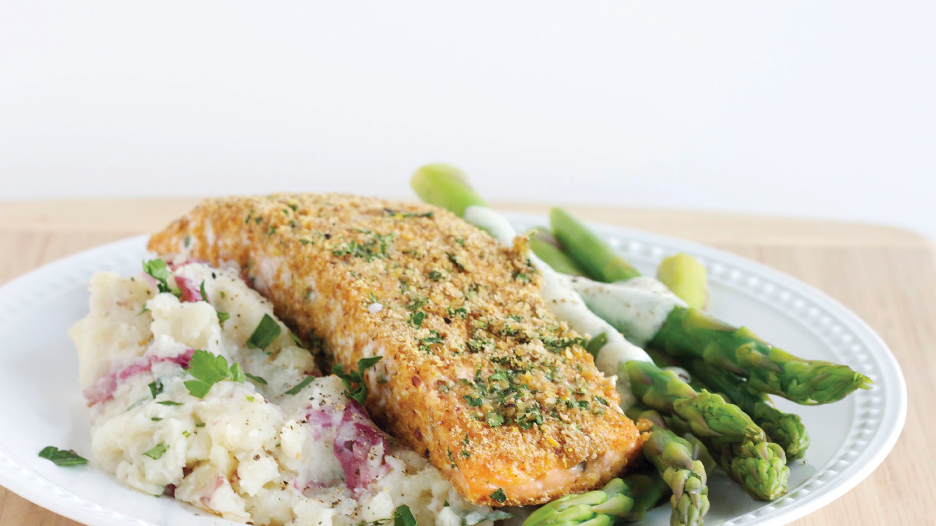 CE_salmon1 (2)@2x Horseradish Salmon & Asparagus with Hollandaise-style Sauce & Smashed Redskins