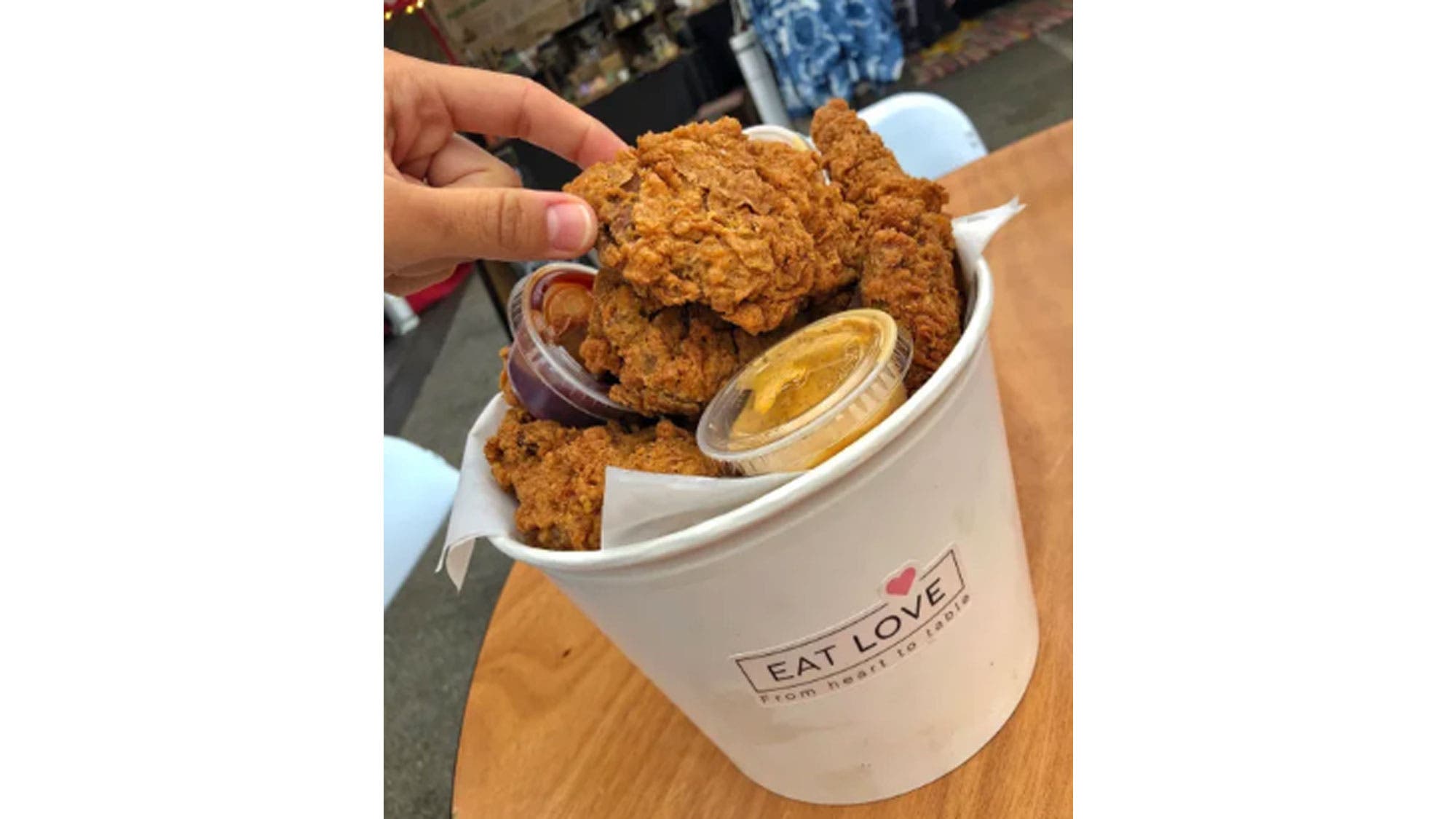 Eat Love, a traveling food truck