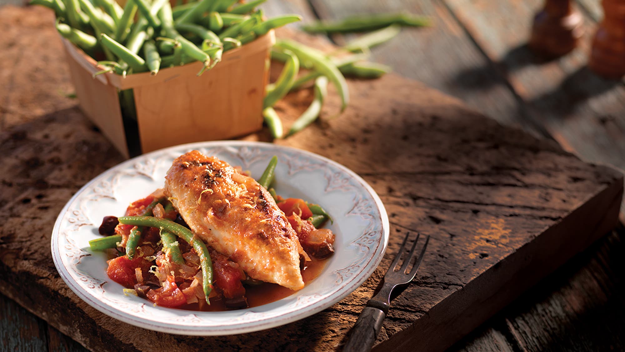 Braised Chicken Breasts and Green Beans with Tomato and Lemon Braised Chicken Breasts and Green Beans with Tomato and Lemon