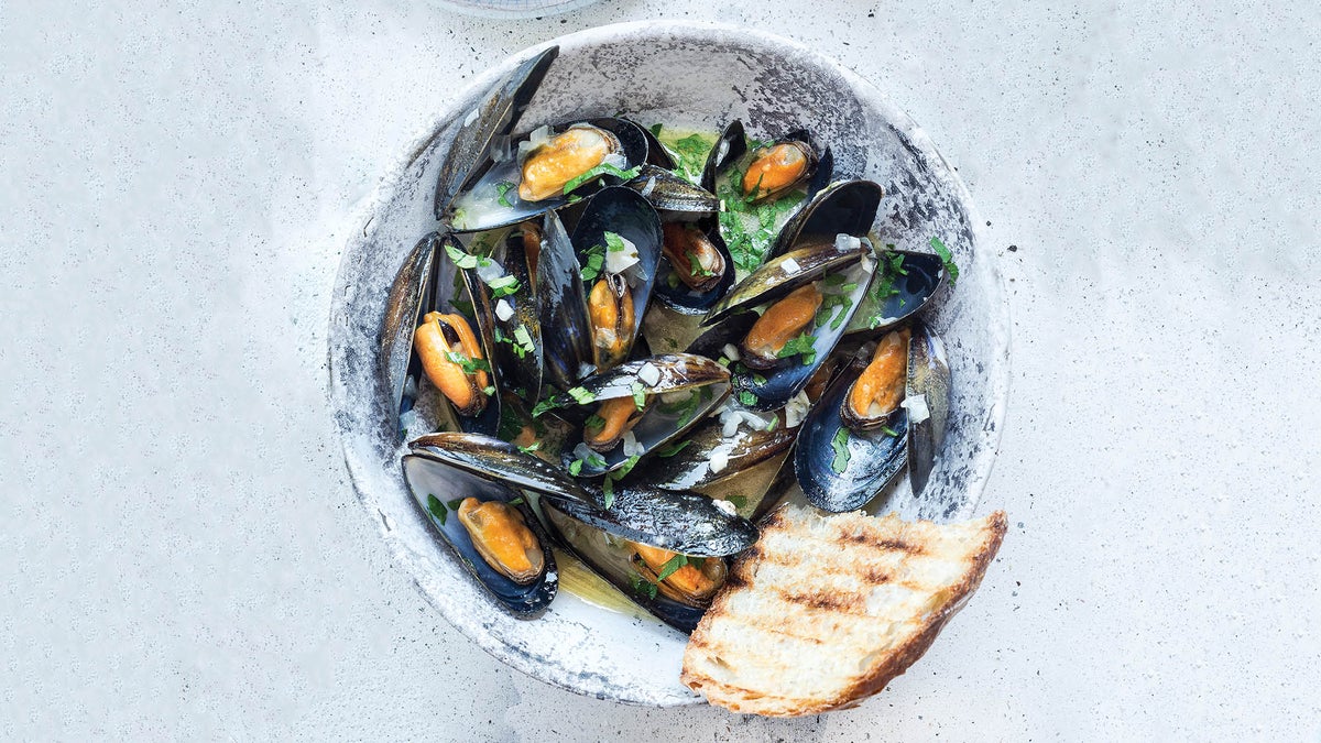 Grilled Mussels “Scampi” Recipe