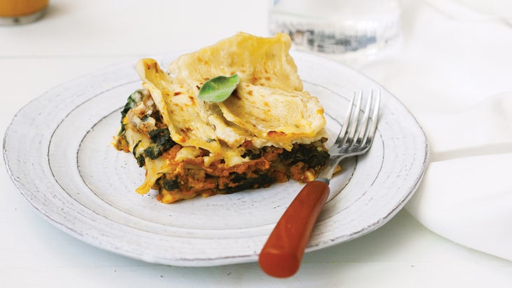 Pumpkin Turkey Lasagna with Spinach and BÉCHAMEL Sauce Turkey and pumpkin lasagna recipe