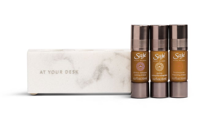 aromatherapy to relieve stress and improve mental clarity