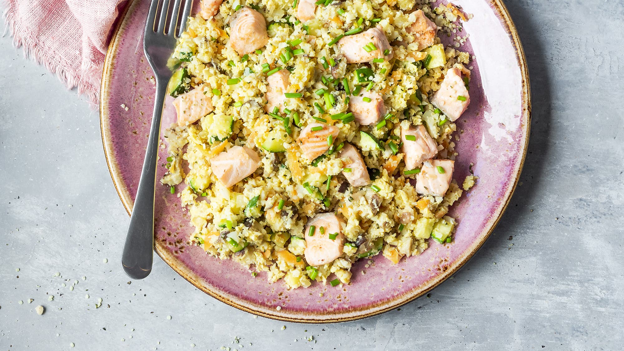 Salmon friend cauli-rice